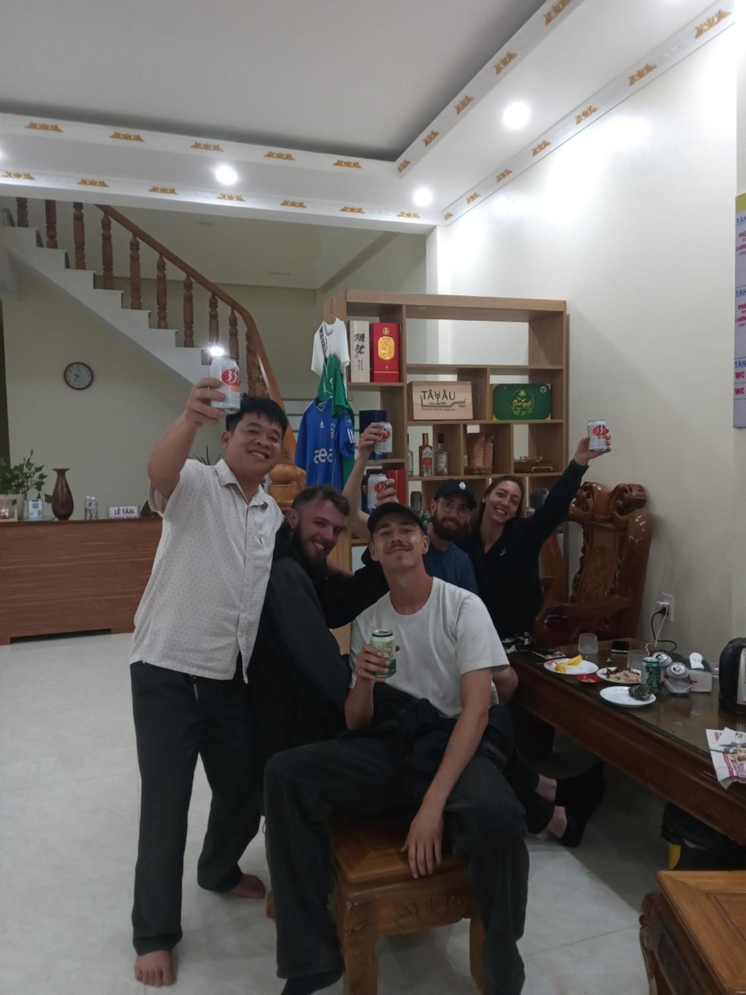 Viethung Hostel-Motorbikes For Rental - Tour Lang Lap Ngoại thất bức ảnh