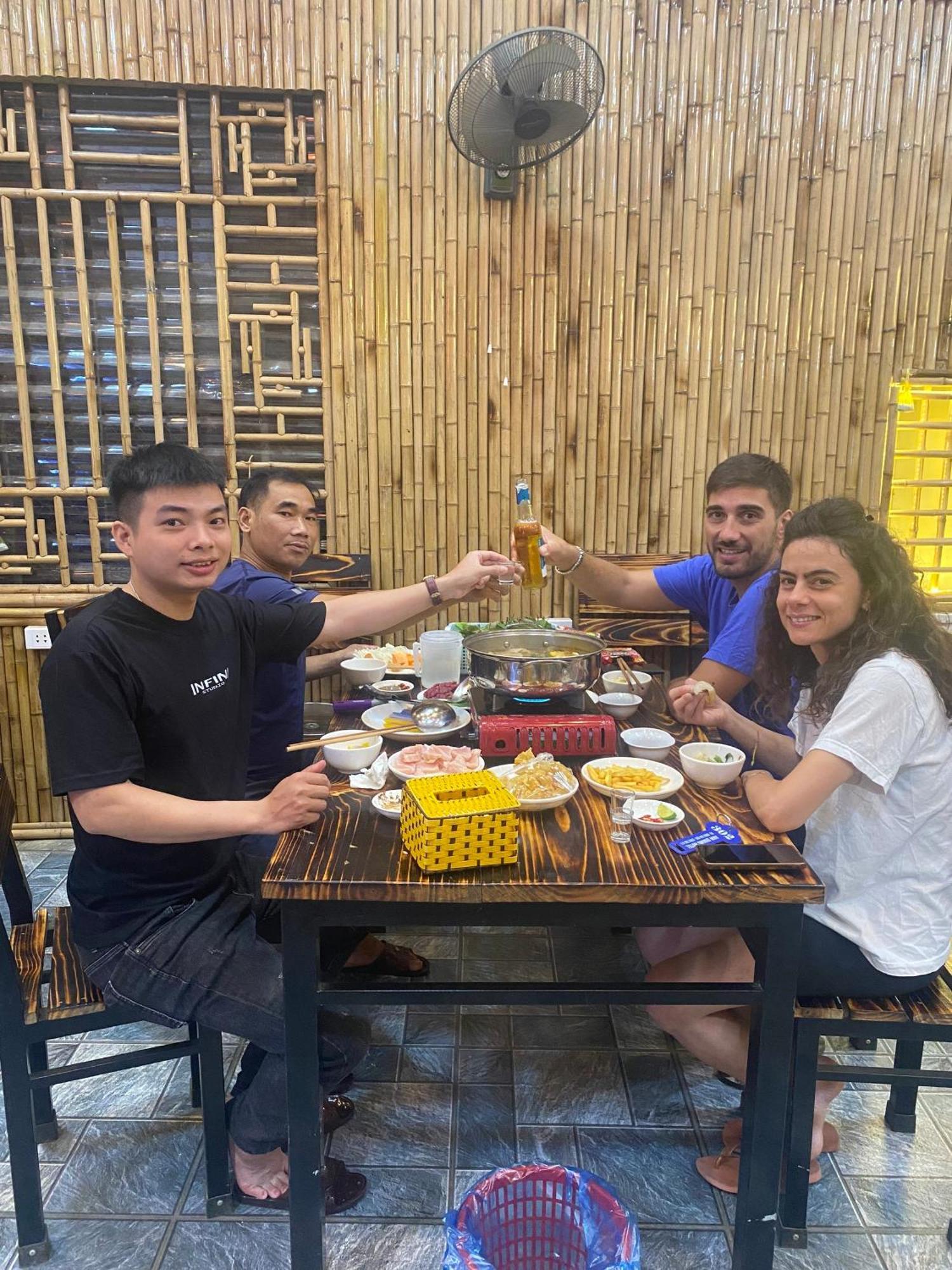 Viethung Hostel-Motorbikes For Rental - Tour Lang Lap Ngoại thất bức ảnh
