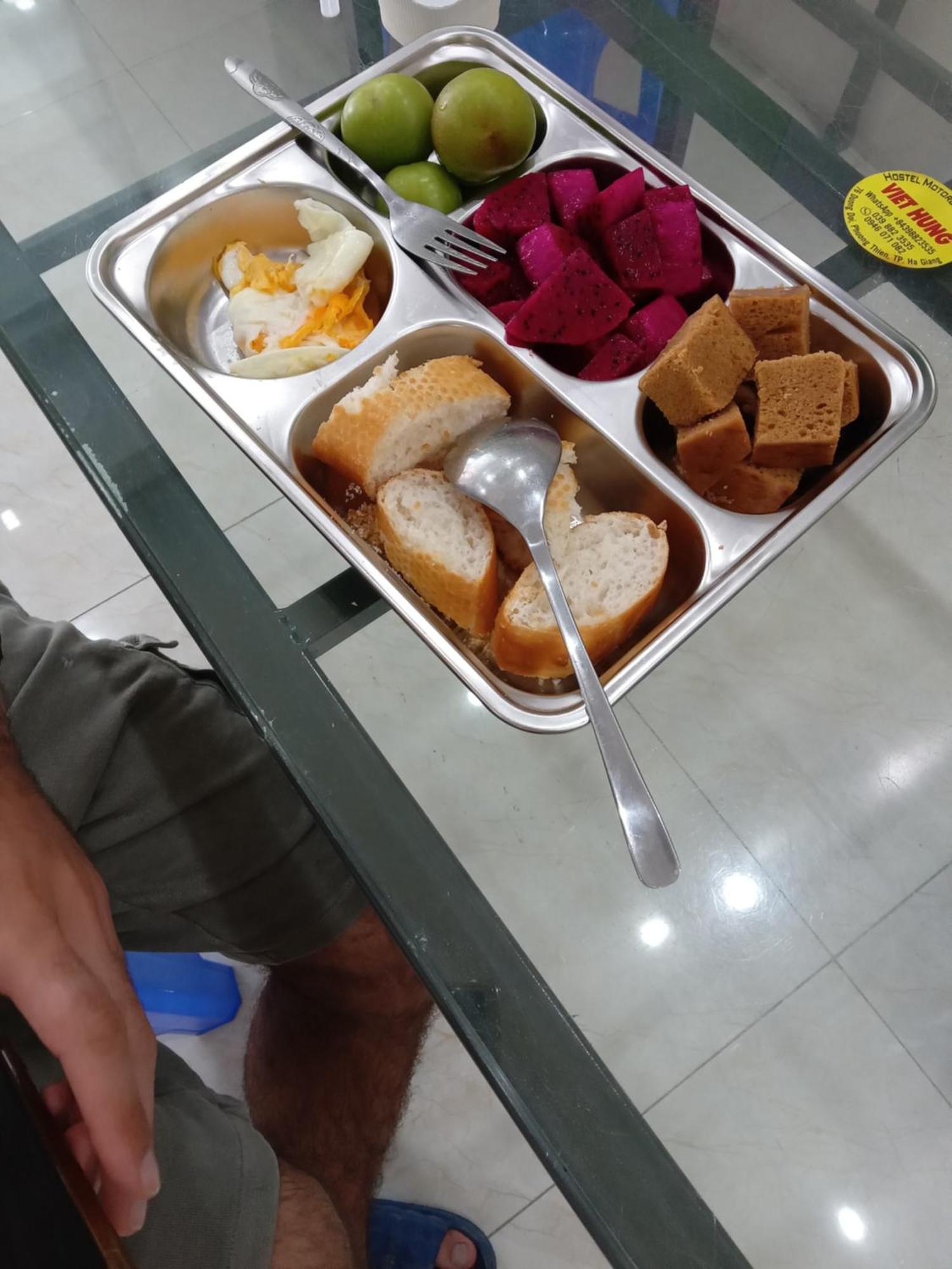 Viethung Hostel-Motorbikes For Rental - Tour Lang Lap Phòng bức ảnh